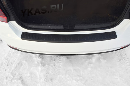 Накладка на задний бампер (ABS) VOLKSWAGEN Polo Седан 2015-20 предзаказ