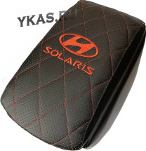Подлокотник мод. Hyundai Solaris II с 2017г.-  чёрный с красным логотипом SOLARIS