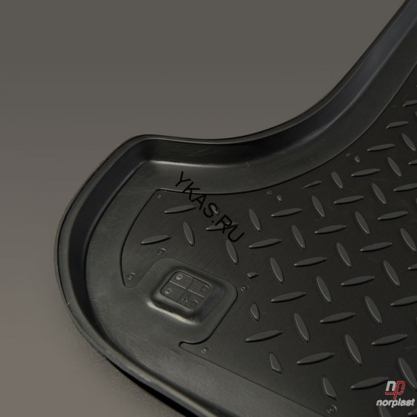 Коврик багажн.  Daewoo Nexia (05-16)