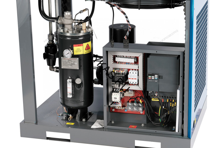 Компрессор винтовой NORDBERG NCA30 (22 кВт, 15 бар, 2200 л/мин)