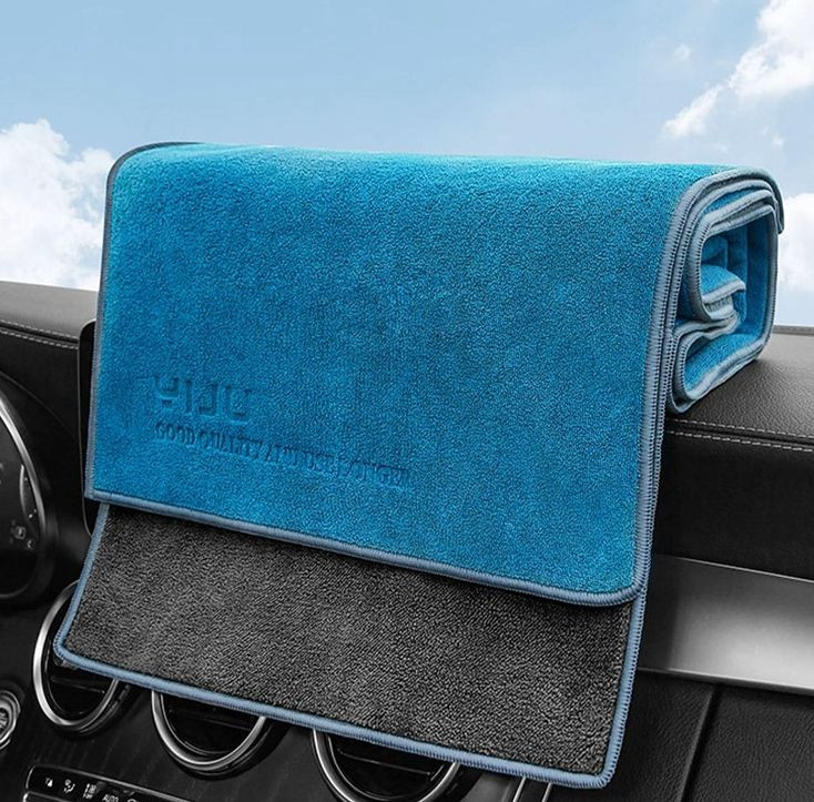 Салфетка из  микрофибры  Carlife  45х45см  (не царапает ЛКП)  синяя