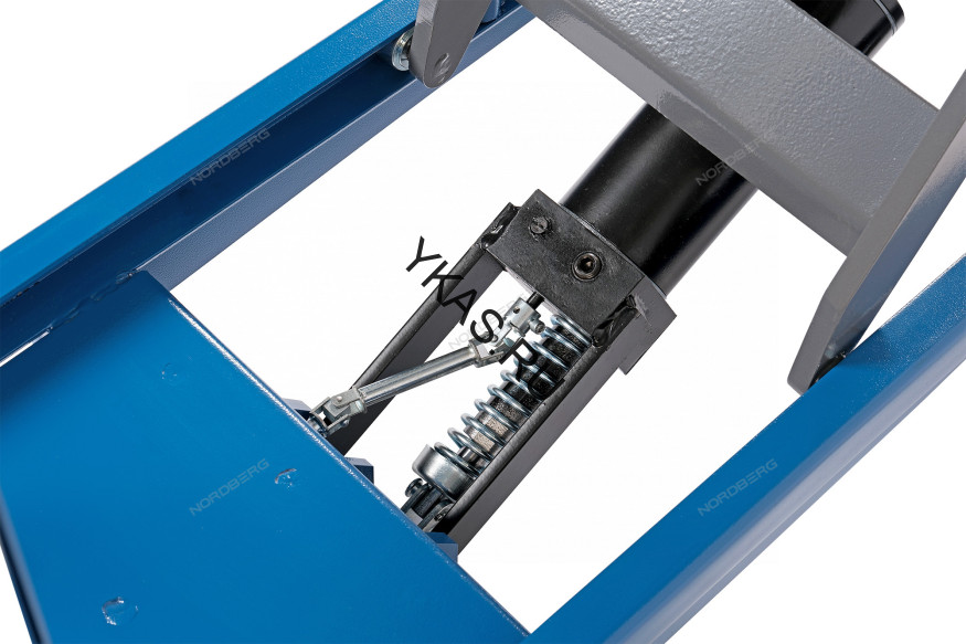 Подъемный гидравлический стол NORDBERG N3T500