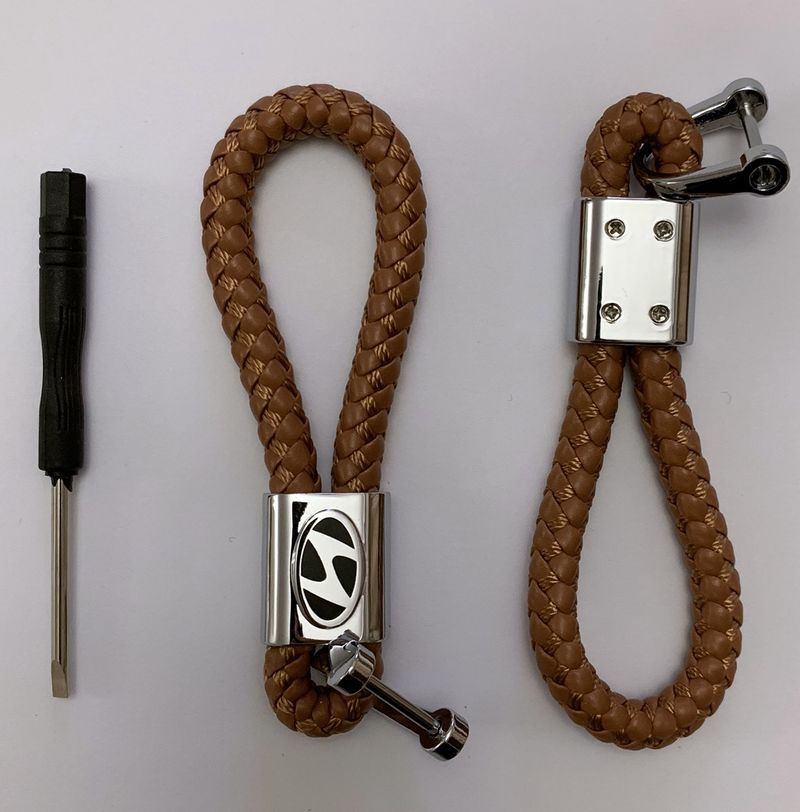 Брелок кожа плетенная  HYUNDAI  Коричневый