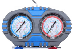 Манометрический коллектор NORDBERG NFG32K со шлангами и муфтами в кейсе