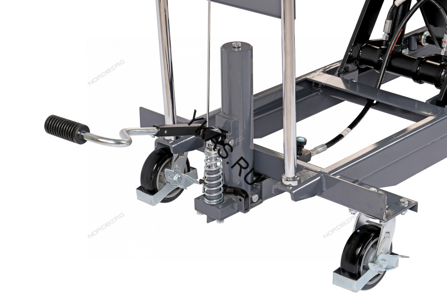 Стол подъемный гидравлическийдля NORDBERG N3T1000GH для АКБ электромобилей