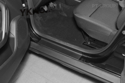 Накладки в проем передних дверей (2 шт) (ABS) RENAULT Duster 2021- предзаказ