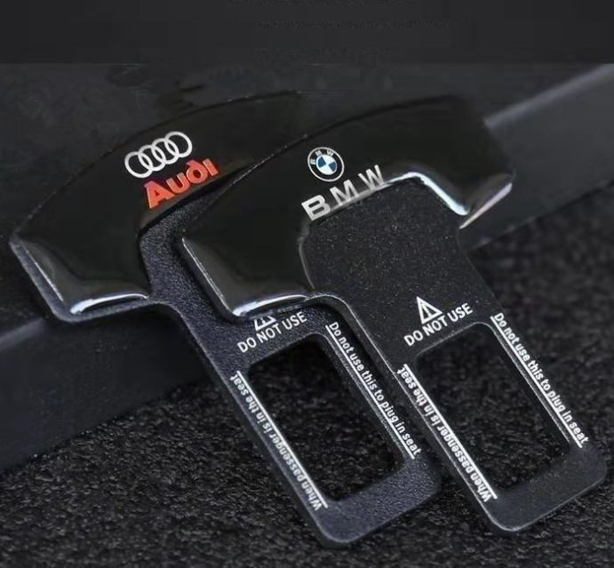 Блокировка ремня безопасности металл . "AUDI"  1шт. (силиконовый кожух)