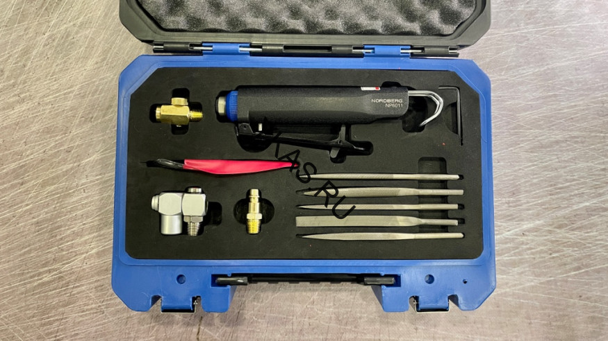 Лобзик пневматический NORDBERG NP6011K в кейсе