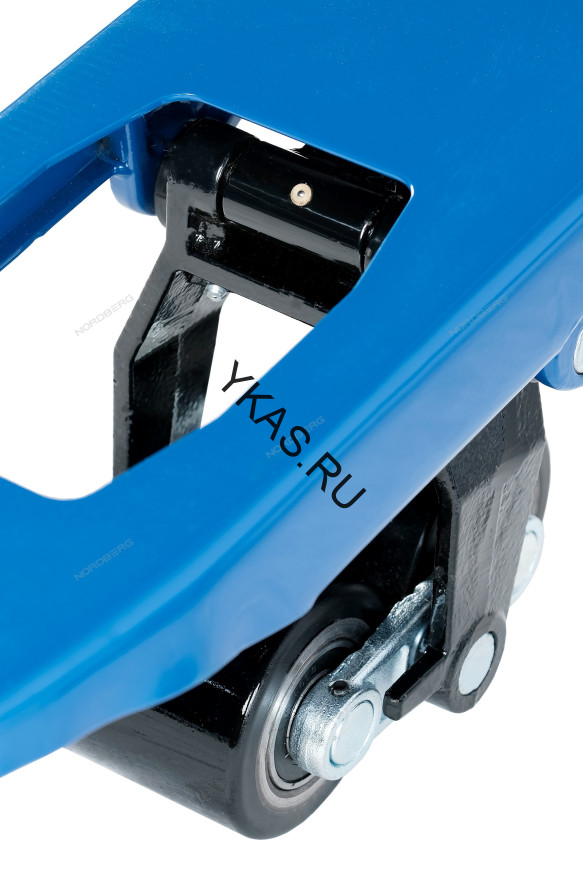 Усиленная тележка складская (рохла) гидравлическая NORDBERG N3901-25R с резиновыми колесами