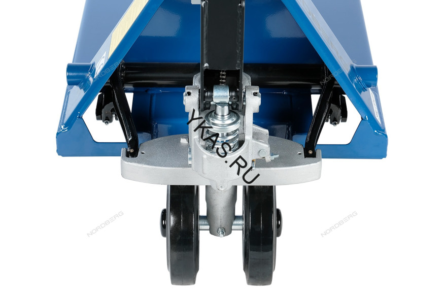 Усиленная тележка складская (рохла) гидравлическая NORDBERG N3901-25R с резиновыми колесами