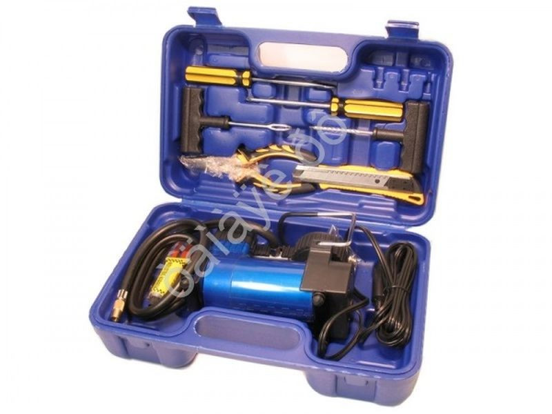 Компрессор  АС 635 МА  двухпоршневой в КЕЙСЕ усиленный с LED фонарем и набором инструментов