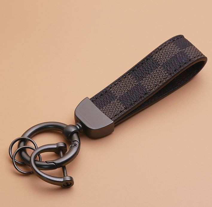 Брелок кожаный (держатель ключей) с принтом Louis Vuitton квадраты, коричневый