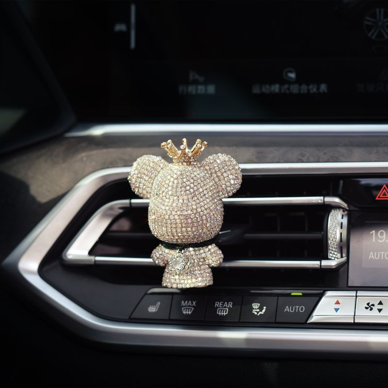 Игрушка на торпедо \"Bearbrick\" медведь, стразы, белый