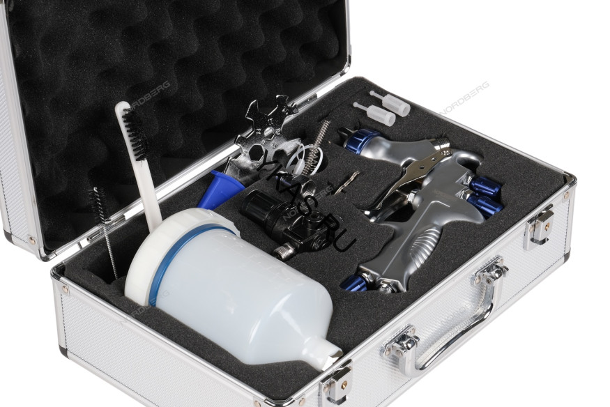 Краскопульт NORDBERG NP7013 в кейсе (LVMP, сопло 1,3 мм)