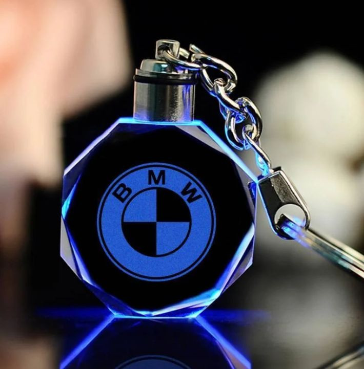Брелок кристалл прозрачный с подсветкой  BMW