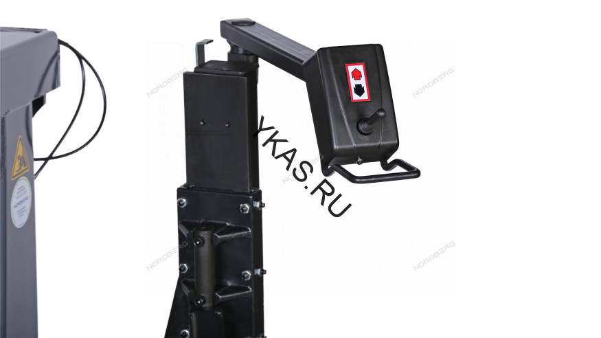 Автоматический шиномонтажный станок NORDBERG 4643ID с "третьей рукой"