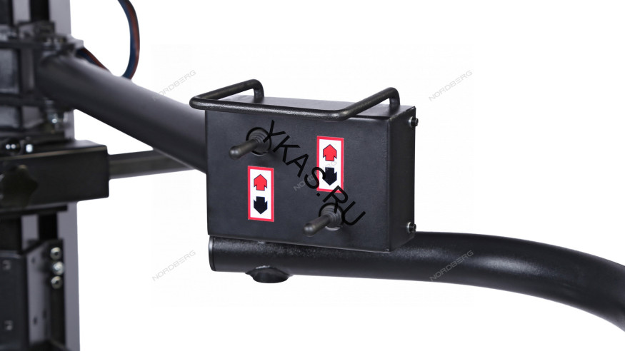 Шиномонтажный станок NORDBERG 4633 с автоматической монтажной головкой