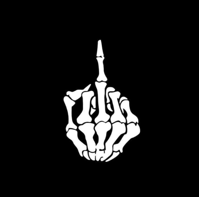 Наклейка "Средний палец череп"  наружная  14x9см. Белый