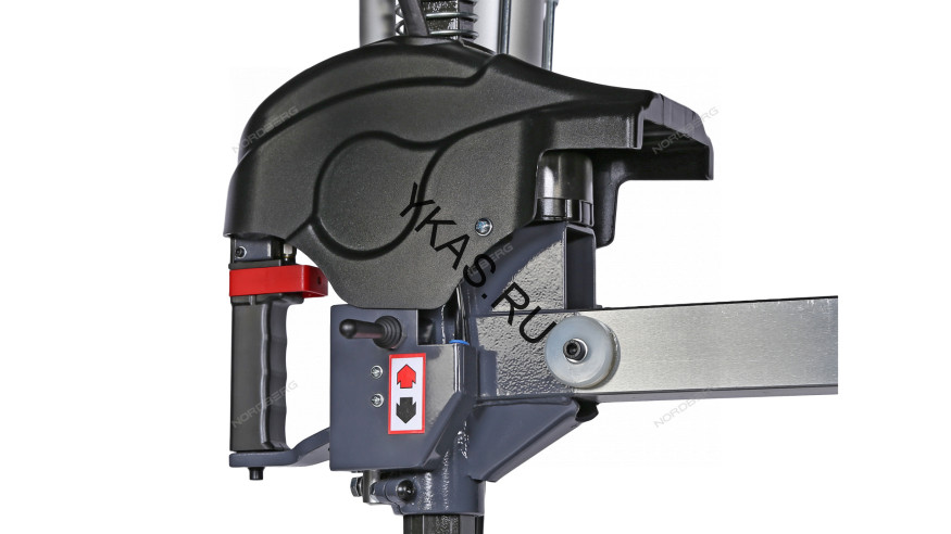 Суперавтоматический шиномонтажный станок NORDBERG 4637 с автоматической монтажной головкой