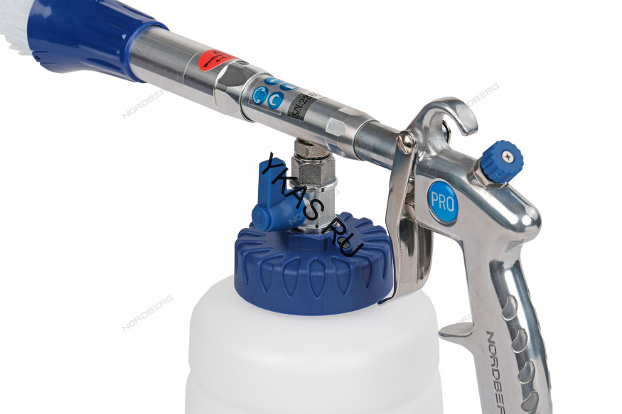 Моющий пистолет NORDBERG NP9009 с пластиковой вращающейся насадкой
