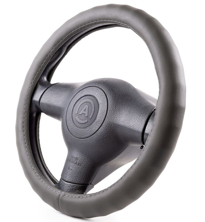 Оплетка на руль  Autoprofi "LUXURY"  1911 BK M  черный /ребристая/ кожа