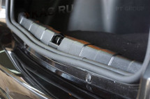 Накладка в проем багажника (ABS) RENAULT Duster 2012-2020/ NISSAN Terrano 2014- предзаказ