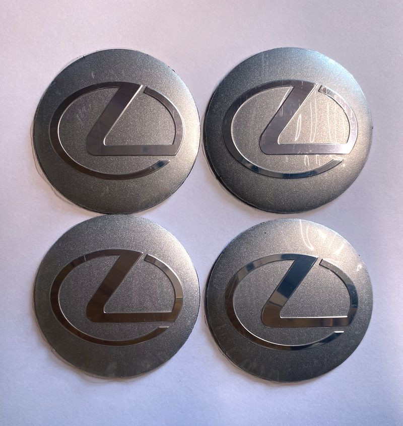 Этикетки на диски (метал)  диам. 56,5мм.  "LEXUS" серебро  (4 шт.)