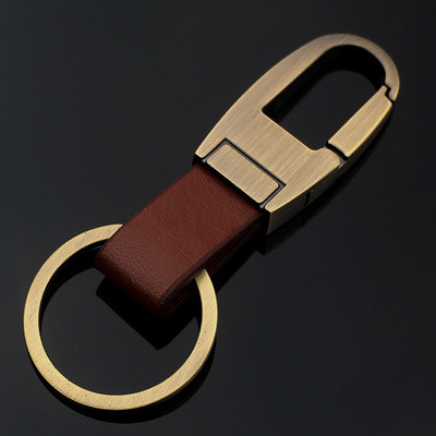 Брелок  "КАРАБИН метал + кожа коричневая (1 кольцо) Бронза