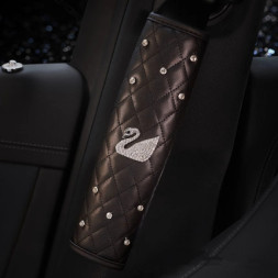 Накладка на ремень безопасности  Лебедь экокожа со стразами  (2шт.)