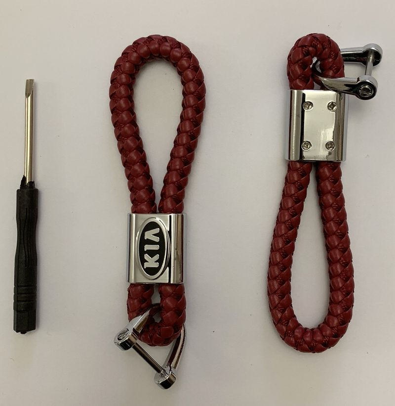 Брелок кожа плетенная  KIA  Красный