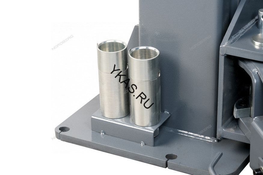 Двухстоечный подъемник NORDBERG N4124AM-4,5G с нижней синхронизацией