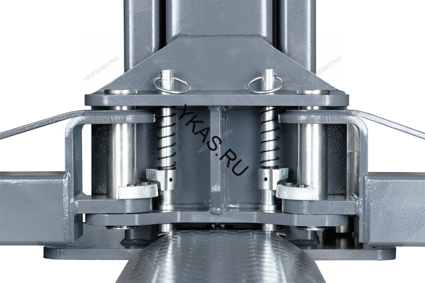 Двухстоечный подъемник NORDBERG N4124AM-4,5G с нижней синхронизацией