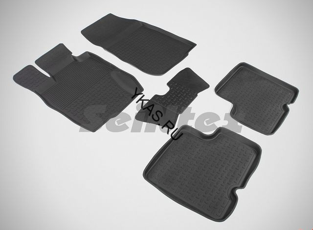 Коврики резиновые   Renault Duster 2010-2015г.  БОРТ