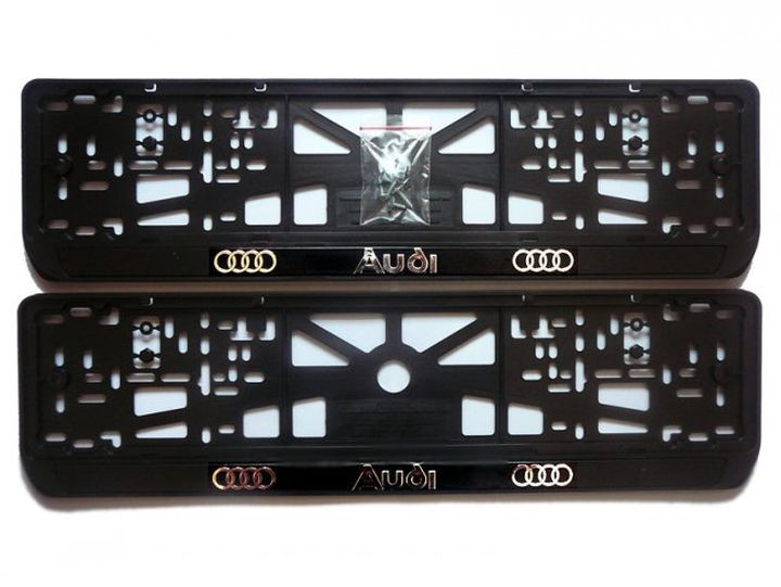 Рамка номера пластик  AUDI  (книжка)