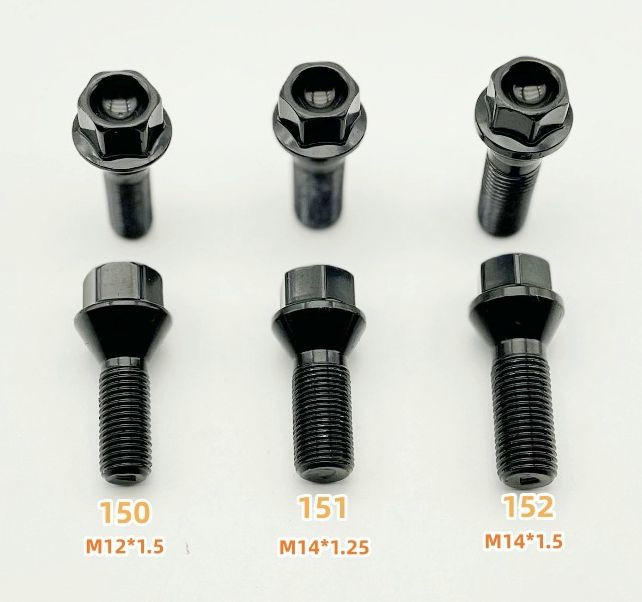 Болт черный  M12x1.5мм