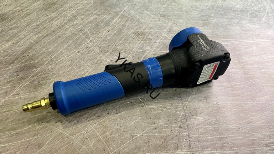 Пневмогайковерт ударный угловой NORDBERG NP14061 (1/2", 500 Нм)