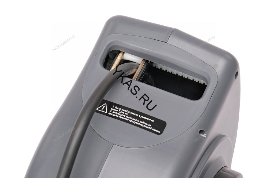 Удлинитель электрический NORDBERG 2515-2,5 на инерционной катушке (15+1 м, 3х2,5 мм) 