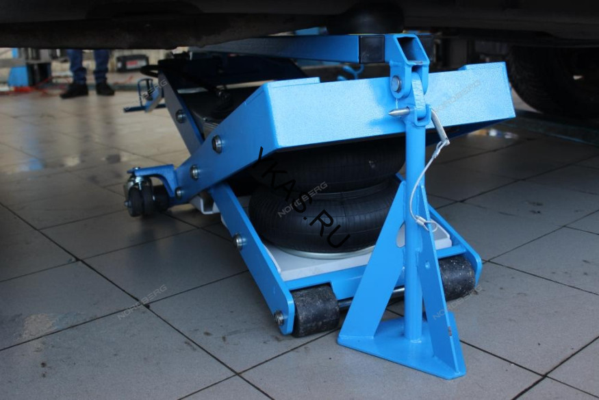 Мобильный мини-подъемник NORDBERG N636-2,5 с пневмоподушкой