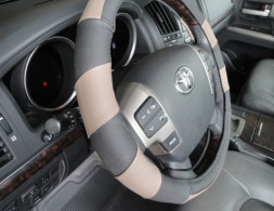 Оплетка на руль Gabarit B-503 M  кожа  (черная/бежевая)