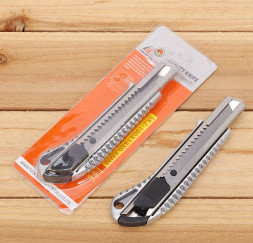 Нож канцелярский металлический, ширина лезвия 18мм