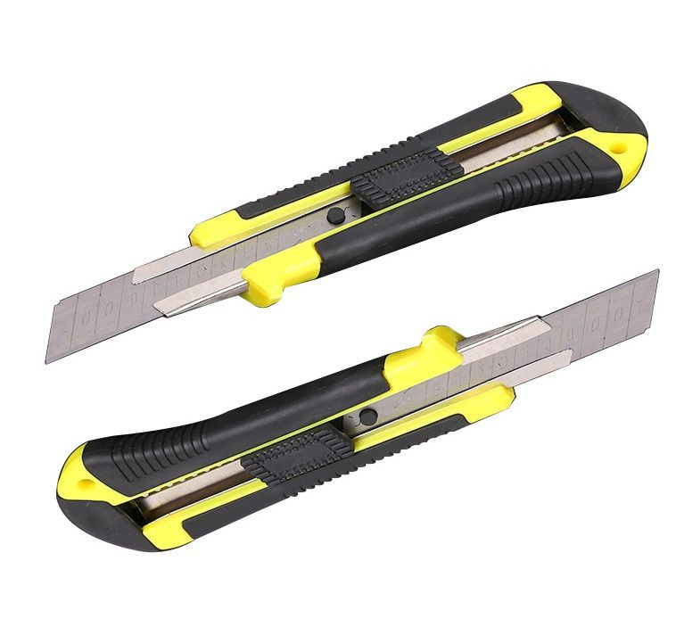 Нож канцелярский пластиковый, ширина лезвия 18мм