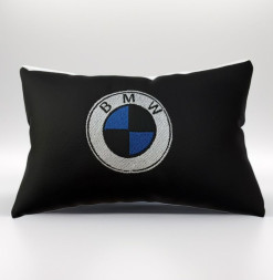 Подголовник-подушка с маркой авто BMW (комплект 2шт)