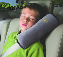 Подушка детская на ремень безопасности Серая  (материал-флис)