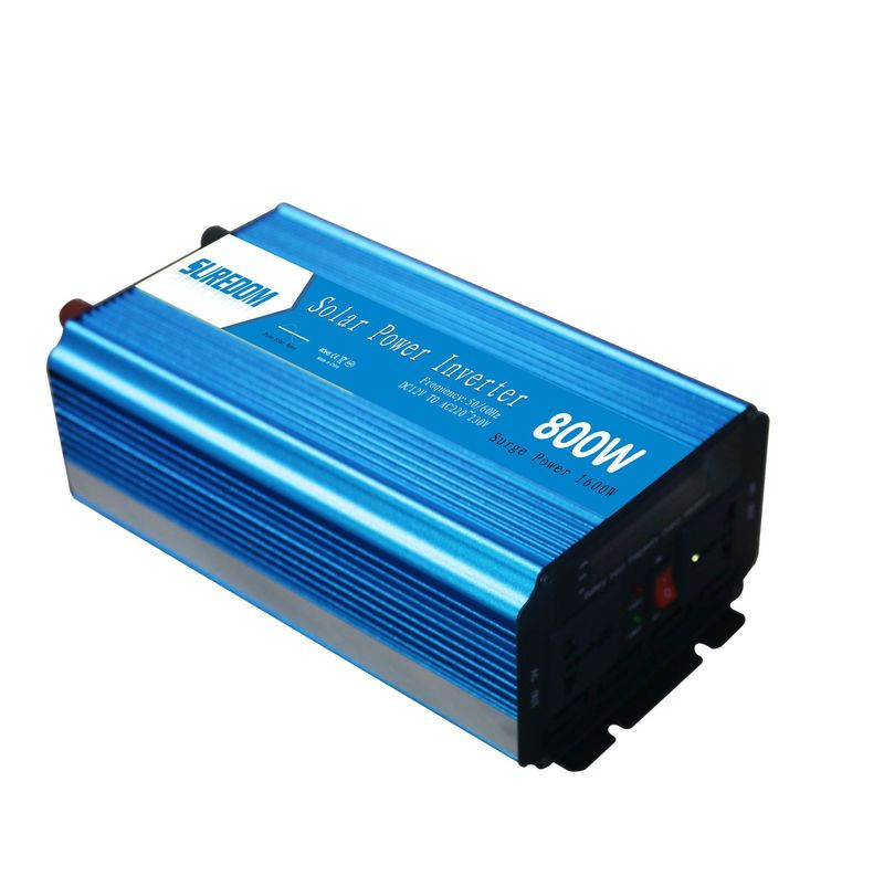 Преобраз. напряжения  Carlife  12-220V    800W,  (пиковая 1600W) чистая синусоида