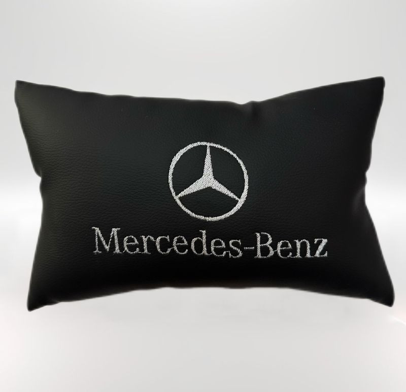Подголовник-подушка с маркой авто  MERCEDES  (комплект 2шт)