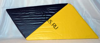 Обивка задней стойки  2101  ЖЕЛТАЯ  (2 части)