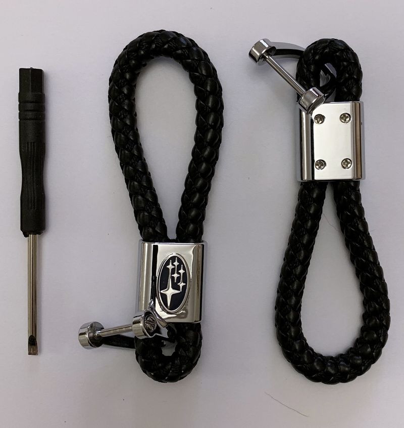 Брелок кожа плетенная  SUBARU  Черный