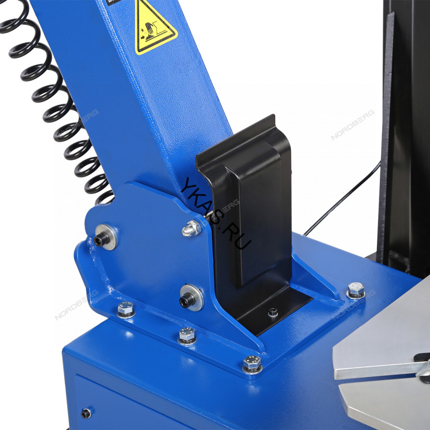 Автоматический шиномонтажный станок NORDBERG 4641N с третьей рукой