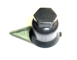 Колпачек на гайку 32 (1шт.) черный с стрелкой