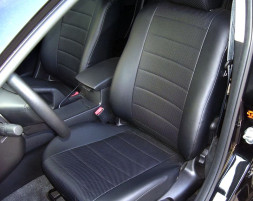 Авточехлы Экокожа Toyota RAV 4 с 2012г- черный